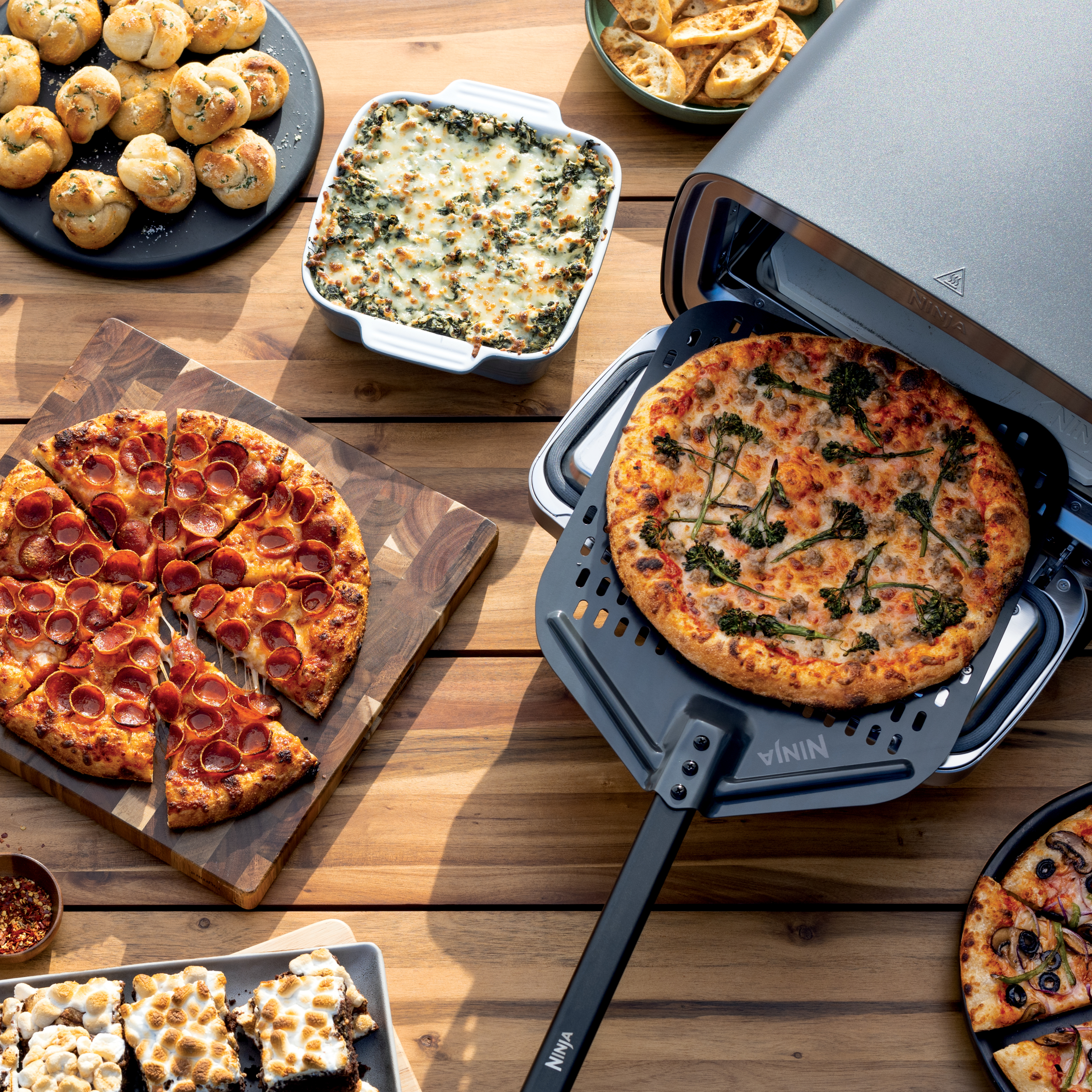 Ninja Redefines Outdoor Pizza Making Experience with the Ninja