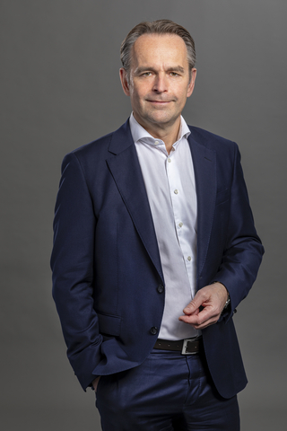 original Christian Sobottka to succeed Michael Mauser April 1. (Photo: Business Wire)