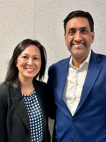 thumbnail Congressman Ro Khanna (D-CA) with Bionova’s Michelle Chen before the ribbon-cutting event. (Photo: Business Wire)