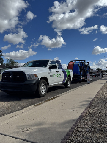 Metronet begins installing fiber optic internet at 59th and Greenway in Glendale (Photo: Business Wire)