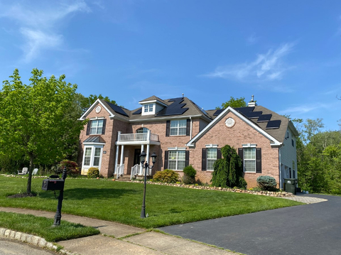 thumbnail A completed solar project by Define Solar.