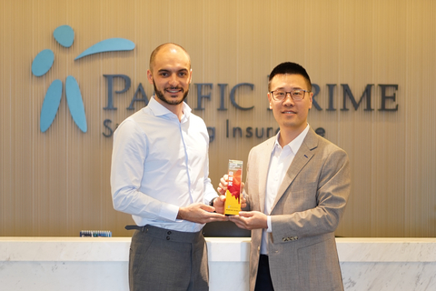 Left to right: Pierre Morin (Global Head of Sales at Pacific Prime), Gary Lin (MSH [Shanghai] Business Director)