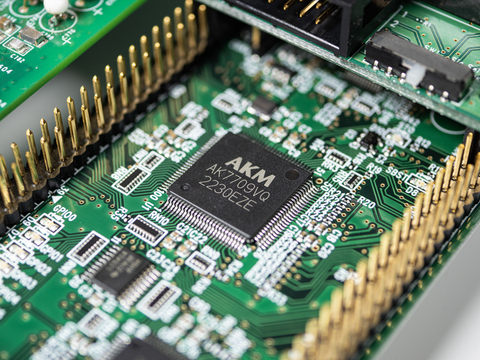 original Asahi Kasei Microdevices' AK7709VQ