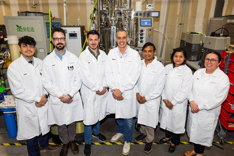 original A equipe científica por trás do avanço, impulsionando o futuro da biomanufatura sustentável.