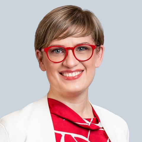 original Jane Urban, Chief Data & Analytics Officer, driving AI innovation & transformation in commercial life sciences.