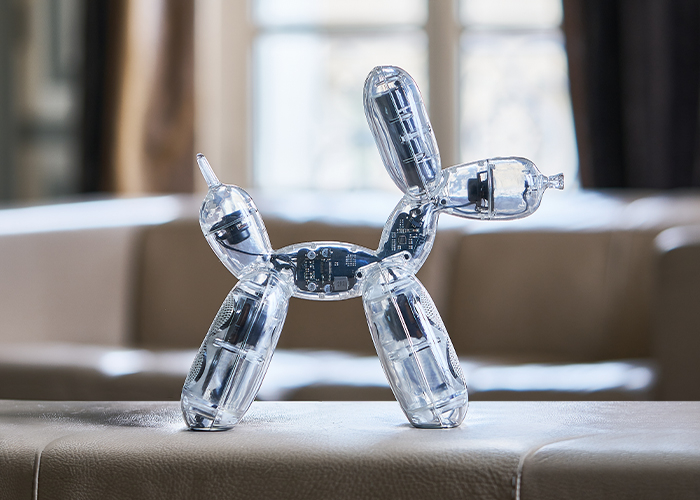 Lexon and Jeff Koons Collaborate to Revolutionize Art with Technology