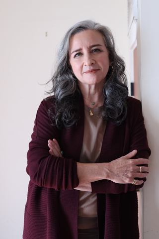 original Dr. Suzanne Gilberg is the Chief Clinical Officer of Monarch, where she leads clinical strategy and care model development. A board-certified OB/GYN and nationally recognized expert in menopause and integrative women’s health, she brings decades of clinical experience, physician mentorship, and thought leadership to Monarch’s mission. Dr. Suzanne guides physician training, clinical quality, and care design—ensuring Monarch’s model delivers deeply personalized, evidence-based care across all stages of a woman’s life. She is the author of Menopause Bootcamp and a trusted media voice on midlife health and preventive care.