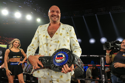 thumbnail Tyson Fury (Photo: AETOSWire)