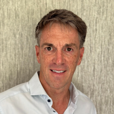 original Mark Evans, former CEO of O2 and Chief Strategy & Development Officer at Telefonica, joins MCE's advisory board.