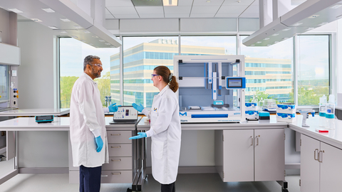 original Merck’s AAW™ Workstation automates manual lab work, reducing hands-on time.