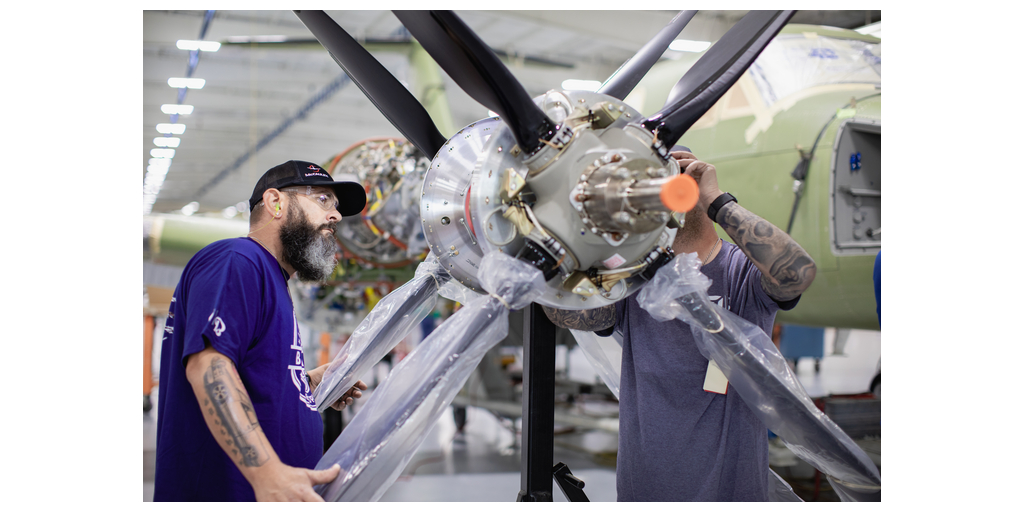 McCauley Propeller Systems High-Performance C780 Propeller Now
