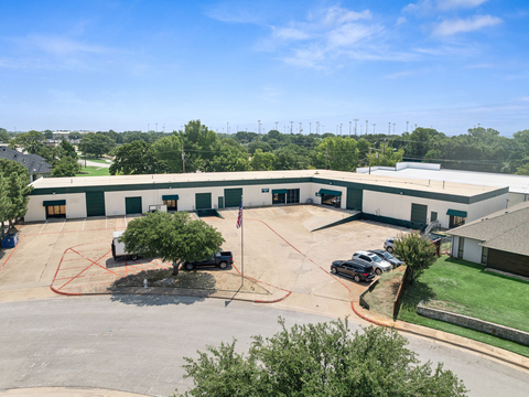 original Fort Worth-based Corinth Land Co. has expanded its North Texas industrial portfolio with the acquisition of the South Airport Circle Business Park, located at 1131 South Airport Circle, Euless, TX 76040. The 19,000 square-foot, multi-tenant industrial flex property is fully leased and marks Corinth’s third acquisition in the Euless area.