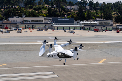 thumbnail From vertical takeoff at Marina (OAR) to smooth landing at Monterey (MRY), Joby's historic cross-airport flight showcases integration and readiness in real-world operations.