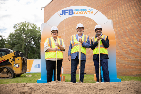thumbnail Members of General Mills' leadership team (left to right: Lanette Shaffer Werner, Chief Innovation, Technology and Quality Officer, Jeff Harmening, Chairman and CEO, and Kofi Bruce, Chief Financial Officer) gather at a groundbreaking ceremony for the expansion of its Golden Valley-based technical facility.