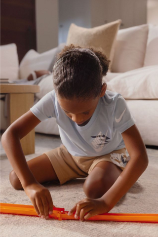 thumbnail The Hot Wheels Speed Snap Track System is the brand’s most significant track innovation since the brand's inception in 1968. Designed to transform the way kids build and play, the simple snap-together design enables kids as young as three to build tracks independently, meaning kids can get to playing faster and easier than ever before.