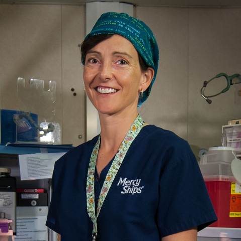 original Dr. Michelle White, MB ChB, PhD, DCH, FRCA, has been appointed as the new Chief Executive Officer of Mercy Ships. Dr. White brings more than 17 years of leadership experience across healthcare, missions, and academia, including nearly two decades of service with Mercy Ships as a volunteer and board member. She currently serves as an Anesthesiologist at Great Ormond Street Hospital in London.