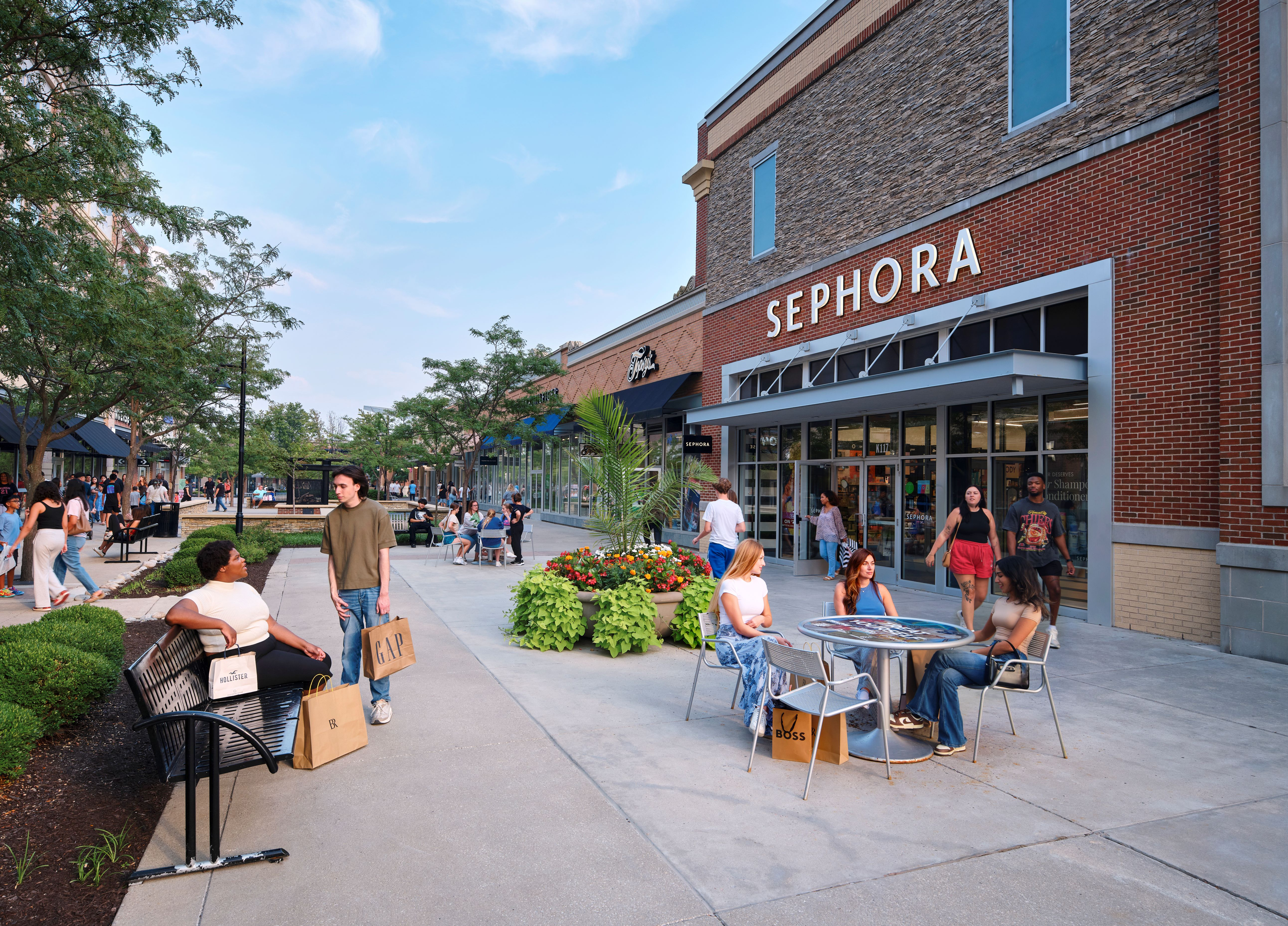 nike outlet legends ks