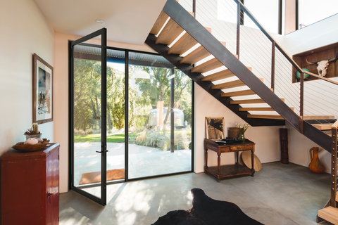 original Western Window Systems’ Series 8900 Hinged Door features large panel sizes up to 48” x 120” for single configurations and high adaptability.