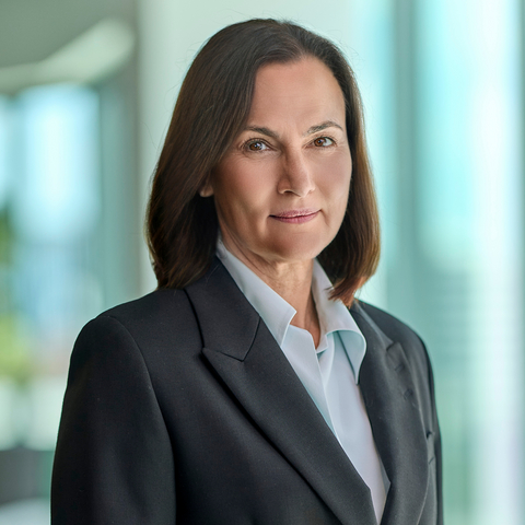 original Natascha Viljoen will become President and CEO of Newmont on January 1, 2026.