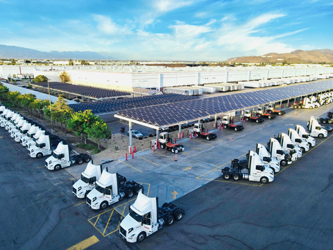 original Trinity Energy’s newly commissioned, off-grid solar, battery storage, and electric vehicle (EV) charging solution at Costco Wholesale’s Mira Loma distribution center in California.