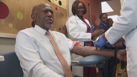original Dr. James E.K. Hildreth donating DNA to Meharry's GREAT Health Study. Photo by: WTVF