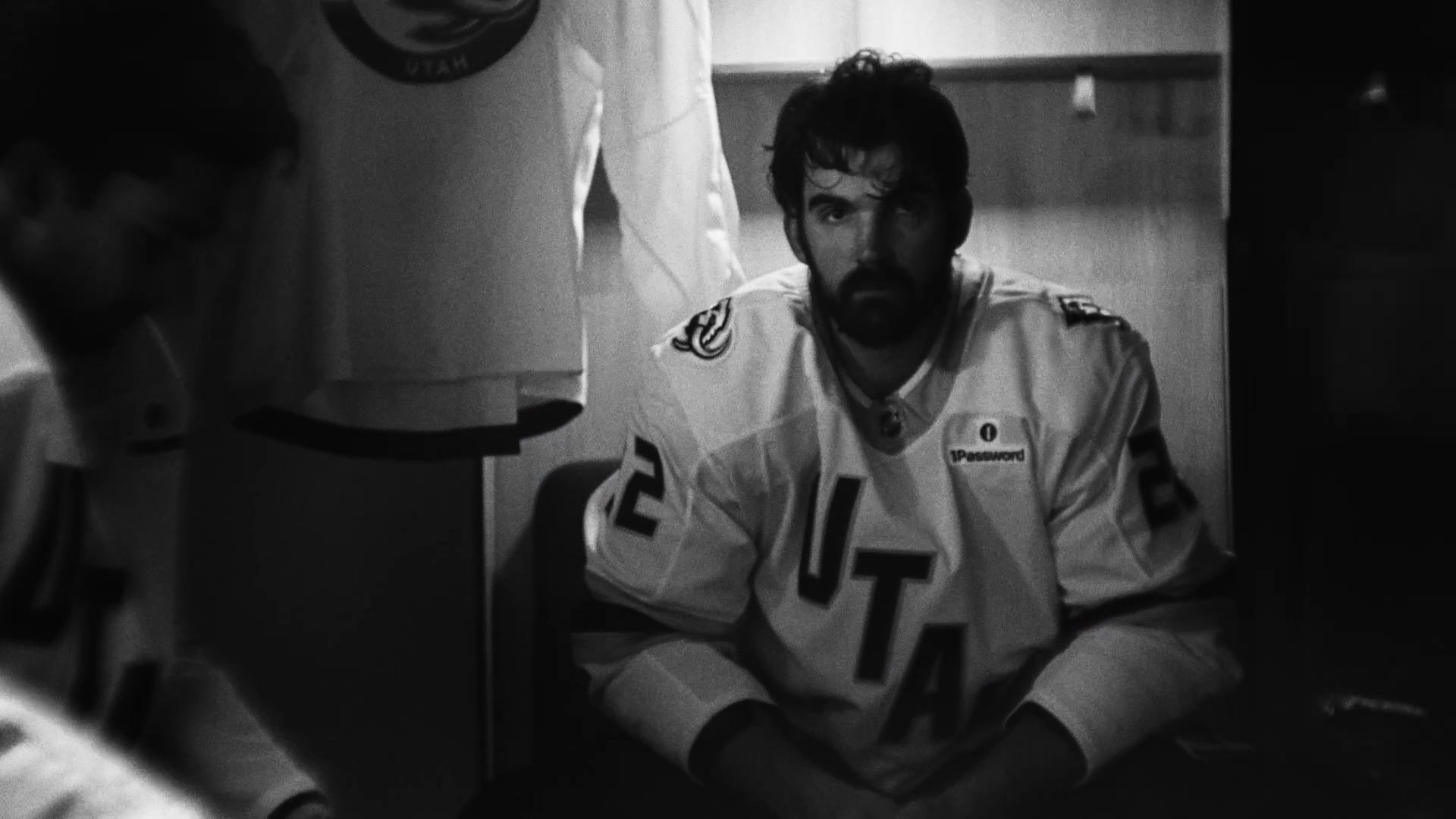 thumbnail Utah Mammoth unveils 1Password as its first-ever away jersey patch partner.