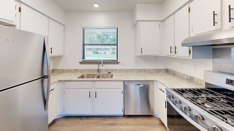 original Corvias mobilized a major renovation initiative at Fort Bragg. The comprehensive effort will modernize more than 300 homes installation wide. With renovations including plumbing, flooring, and floor plan and kitchen updates designed to extend comfort of Army family housing.