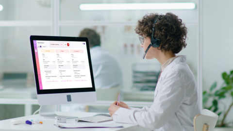 original A nurse using Glia®, an Artificial Medical Intelligence (AMI) for healthcare. Photo credit: OutcomesAI