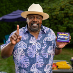 Prilosec_x_Cedric_The_Entertainer_Standing_1_Close_1.jpg