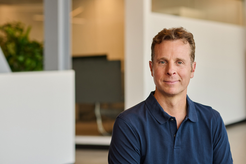 thumbnail Jamie Siminoff, the visionary inventor who changed how people answer their front doors, announced his tell-all book.