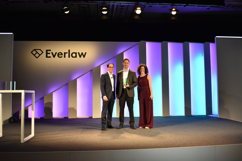 original The Everlaw Summit Awards highlight the inspiring work of innovative legal professionals in six categories.