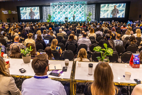 original Neil Patel, co-founder of NP Digital and one of the world’s leading digital marketing experts, delivers a keynote address to a packed audience at SocialWest 2025 in Calgary, Alberta. Photo by Neil Zeller, courtesy of SocialNext.
