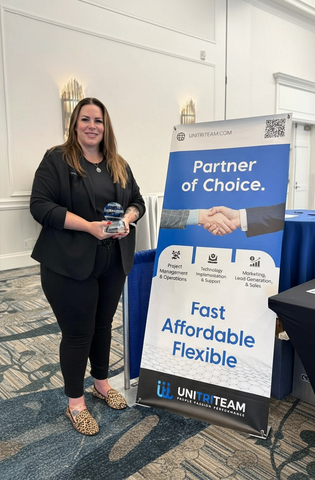 Alexandra Gerritsen, MBA, Co-CEO and Founder of UniTriTeam, accepts the Magic ClinTech Stack Award, recognizing UniTriTeam’s innovative clinical technology stack transforming patient care, workflows, and outcomes.