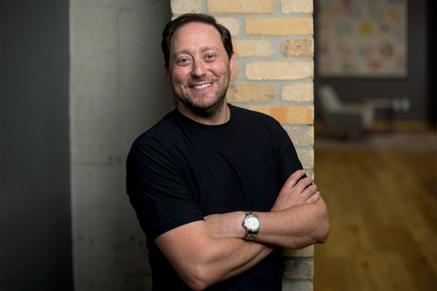 thumbnail Hosted by Jason Abrams, Head of Industry & Learning, KW, the new AI series on the MREA Podcast features candid conversations with top thought leaders.