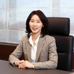 Kyung-Ah_Kim_President_and_CEO_of_Samsung_Bioepis.jpg