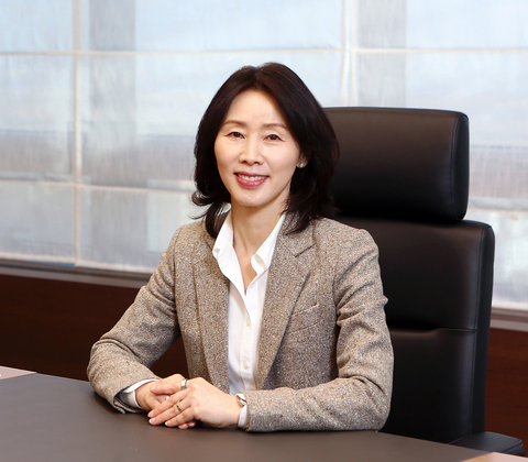 original Kyung-Ah Kim will serve as the President and Chief Executive Officer (CEO) of Samsung Epis Holdings, in addition to her current role as the President and CEO of Samsung Bioepis.