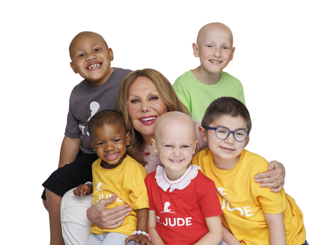 Marlo Thomas, National Outreach Director for St. Jude Children’s Research Hospital with St. Jude patients