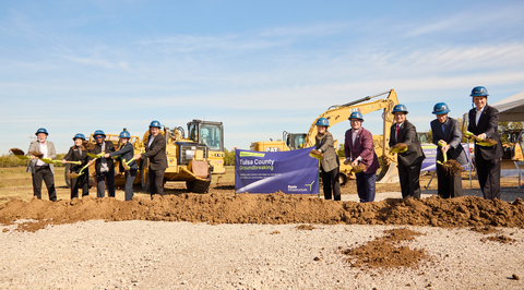 State, county and local leaders join Beale Infrastructure officials to break ground on Beale’s new data center campus in Tulsa County.
