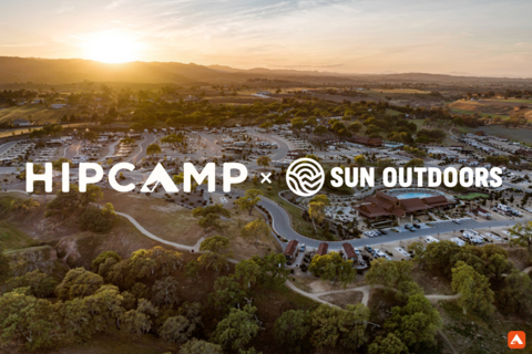Hipcamp and Sun Outdoors have teamed up to bring 100 Sun Outdoors RV resorts, including more than 20 Jellystone Parks™, to the Hipcamp app.