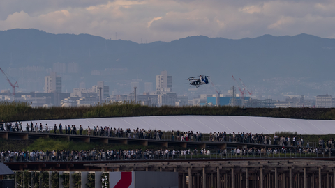 Joby flies above attendees of the World Expo 2025 in Osaka, Japan. Credit: Joby Aviation