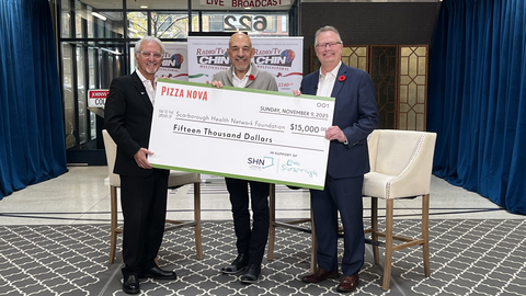 thumbnail On November 9, Domenic Primucci presented a cheque to Scarborough Health Network Foundation for $15,000. From left to right: Lenny Lombardi, President and CEO of CHIN Radio/TV International, Domenic Primucci, president of Pizza Nova and Bruce Logan, Director, Major Gifts, at Scarborough Health Network Foundation.