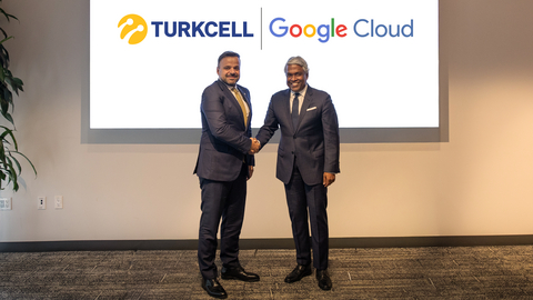 Turkcell CEO Dr. Ali Taha Koç and Google Cloud CEO Thomas Kurian
