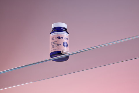 Meet Tru Niagen Beauty – the first NAD+ skincare supplement in the U.S. Featuring Niagen (Patented Nicotinamide Riboside)