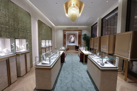 original Roberto Coin boutique at The Shops & Restaurants at Hudson Yards New York