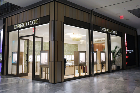 thumbnail Roberto Coin boutique at The Shops & Restaurants at Hudson Yards.