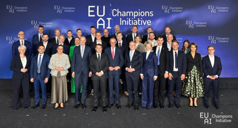 thumbnail Thomas Clozel (CEO of Owkin) joins Emmanuel Macron, Friedrich Merz and others at the Franco-German Digital Sovereignty Summit