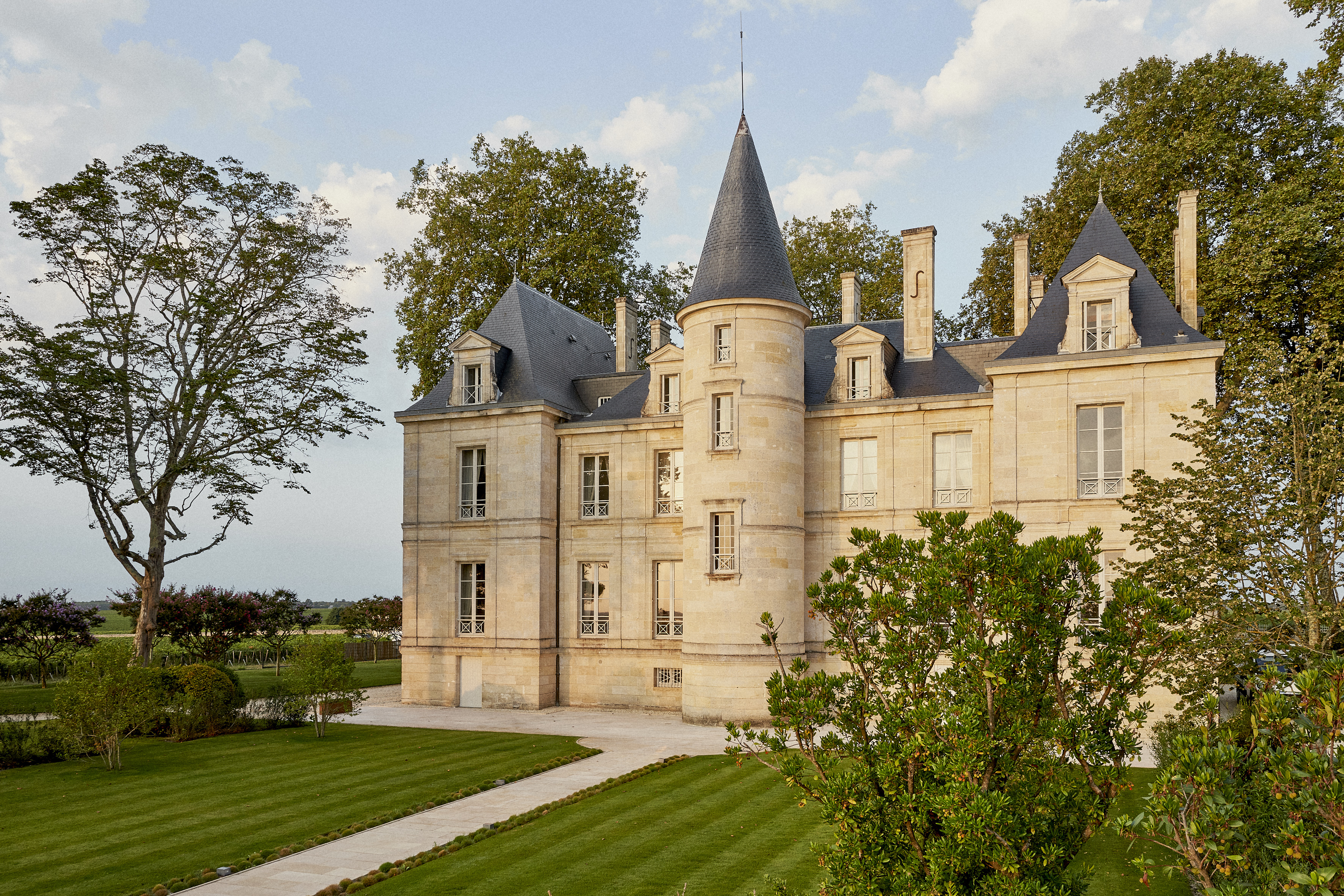 Lot 5 includes 1 Imperial (6L) of Ch&acirc;teau Pichon Longueville Comtesse de Lalande 2012 together with a private visit, tasting and lunch at the Ch&acirc;teau hosted by Nicolas Glumineau, for 4 guests.