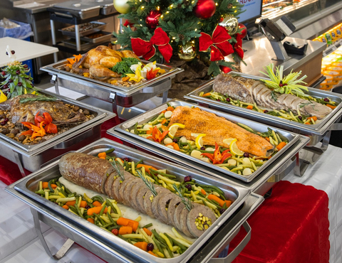 thumbnail Adonis Markets launches its holiday campaign across its stores. Customers can order complete ready-made meals, from the classic turkey dinner to the more upscale leg of lamb or grilled salmon, as well as themed platters and signature creations crafted by Adonis chefs, all for under $20 per person.