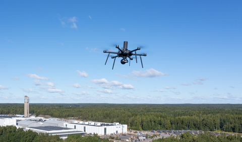 Nokia Drone Networks integrates Amprius SiCore® batteries to advance high-reliability operations.