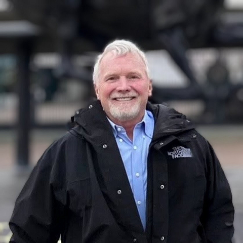 thumbnail Curt Panter, Chief Ropeway Engineer for TÜV SÜD America